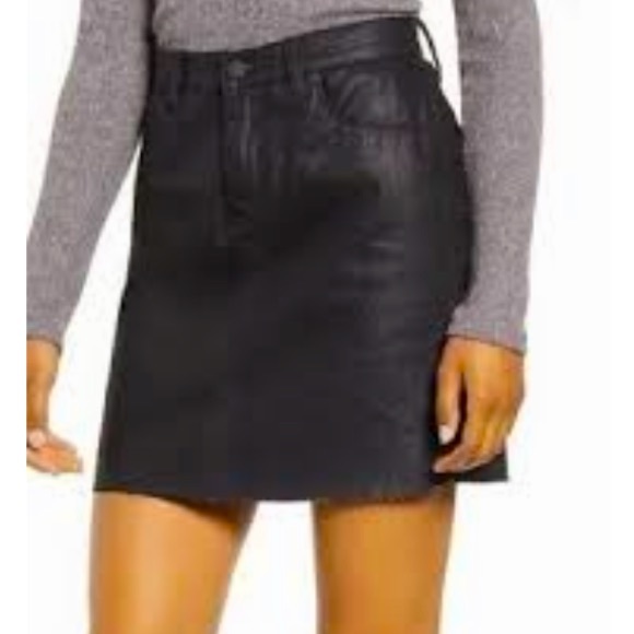 Topshop Dresses & Skirts - Topshop  raw hem mini skirt